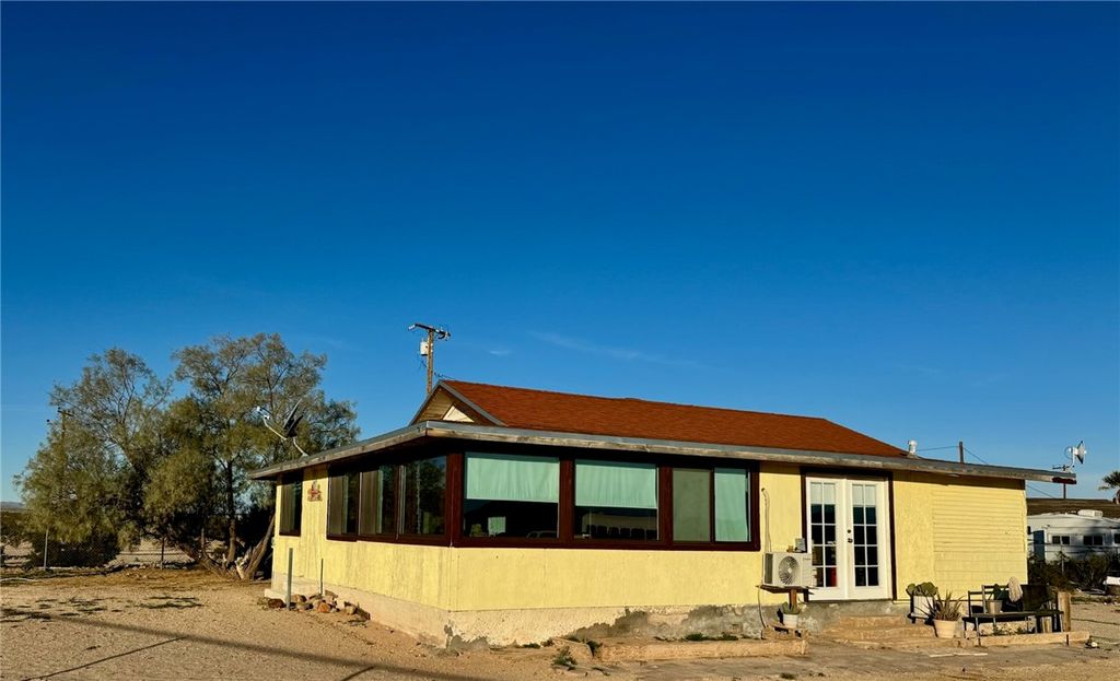 Image 4 of property listing at 4759 Pinto Mountain, 29 Palms, CA 92277