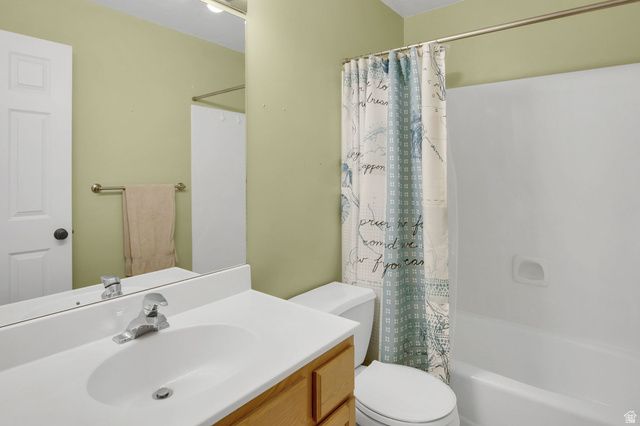 2224 W 2150 S, Syracuse, UT 84075