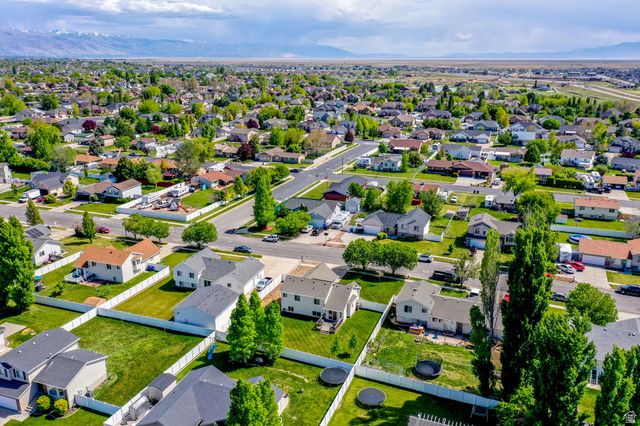 2224 W 2150 S, Syracuse, UT 84075