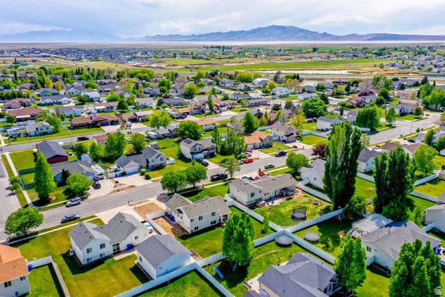 2224 W 2150 S, Syracuse, UT 84075