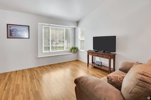 2224 W 2150 S, Syracuse, UT 84075