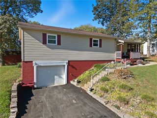 1788 Ashby Ridge Road, Parkersburg, WV 26104