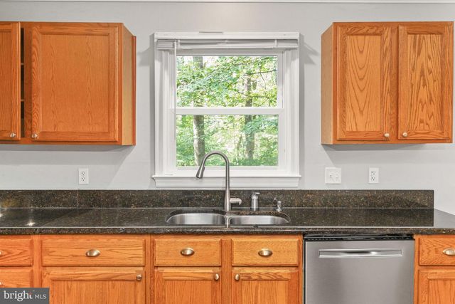 10224 N HAMPTON, Fredericksburg, VA 22408