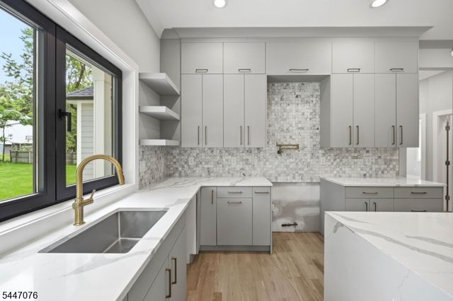 59 Wynnewood Rd, Livingston Twp., NJ 07039