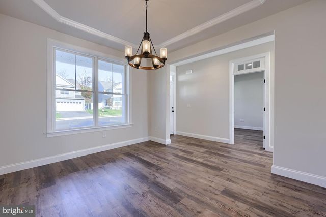 3832 COUNTRY DR, Dover, PA 17315