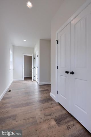 3832 COUNTRY DR, Dover, PA 17315