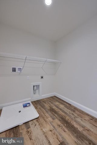 3832 COUNTRY DR, Dover, PA 17315