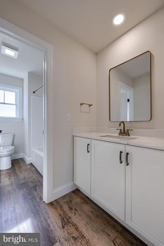 3832 COUNTRY DR, Dover, PA 17315