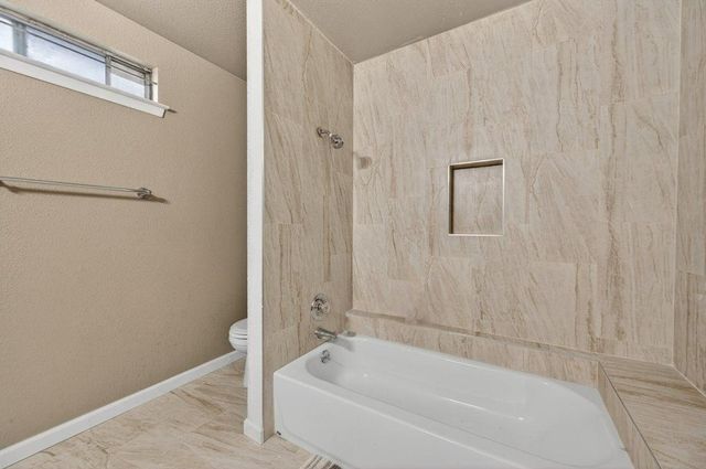 4340 W Brown Avenue, Fresno, CA 93722