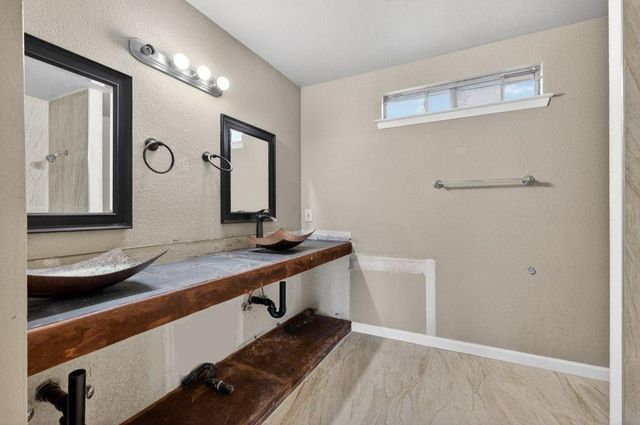 4340 W Brown Avenue, Fresno, CA 93722