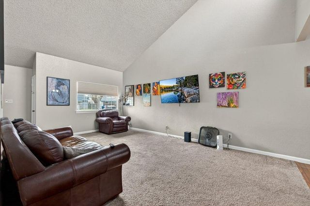 4340 W Brown Avenue, Fresno, CA 93722