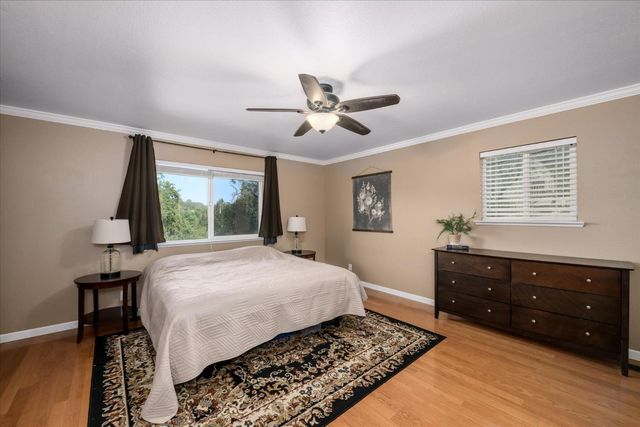 2502 Knollwood Dr, Cameron Park, CA 95682