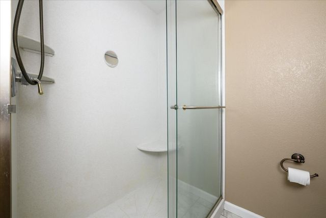 2502 Knollwood Dr, Cameron Park, CA 95682