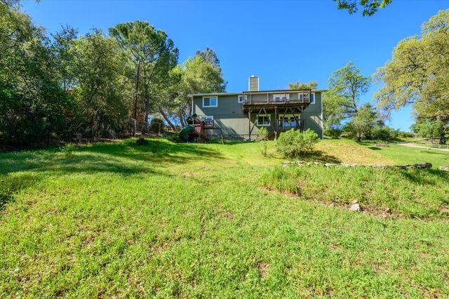 2502 Knollwood Dr, Cameron Park, CA 95682