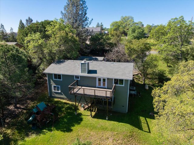 2502 Knollwood Dr, Cameron Park, CA 95682