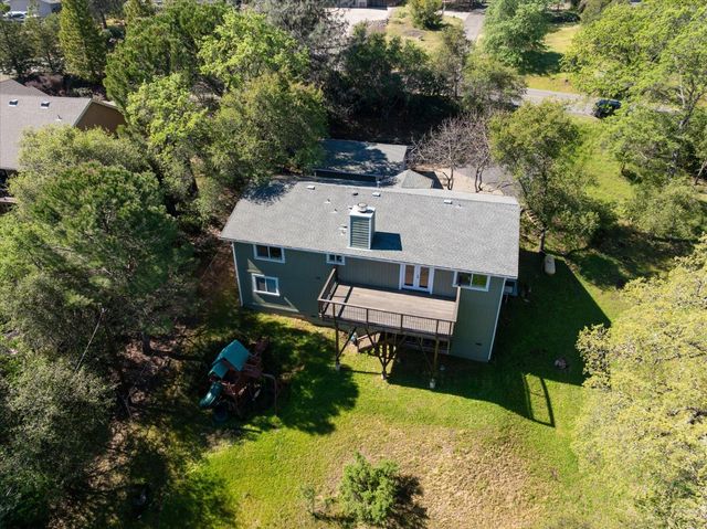 2502 Knollwood Dr, Cameron Park, CA 95682