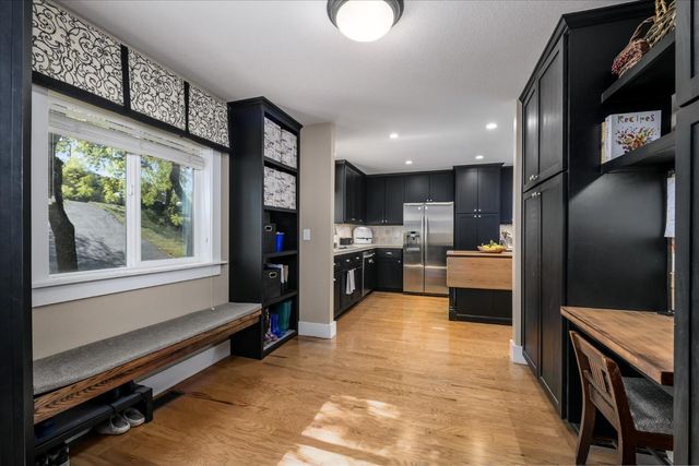 2502 Knollwood Dr, Cameron Park, CA 95682