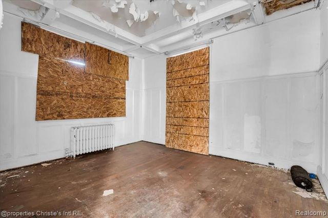 114 Connecticut Street, Highland Park, MI 48203