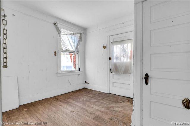 114 Connecticut Street, Highland Park, MI 48203