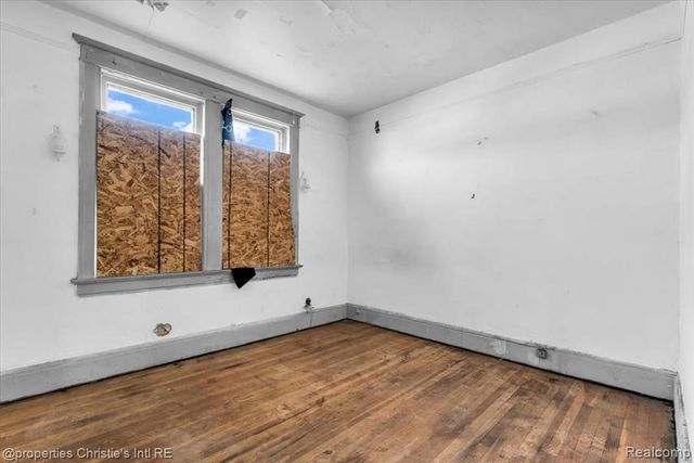 114 Connecticut Street, Highland Park, MI 48203