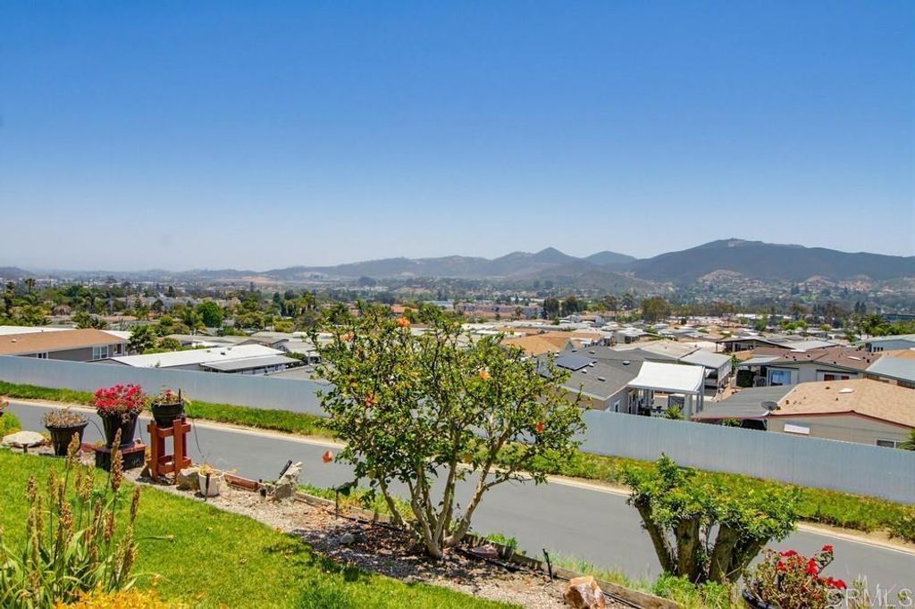 Image 1 of property listing at 1930 W San Marcos Blvd 14, San Marcos, CA 92078