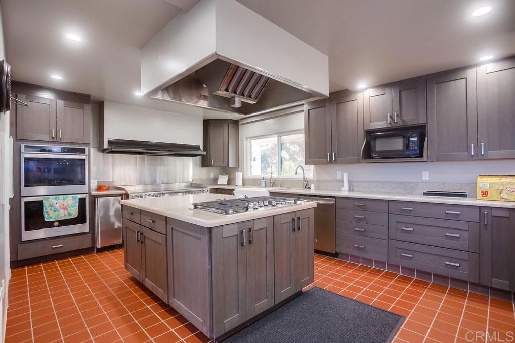 Image 58 of property listing at 1930 W San Marcos Blvd 14, San Marcos, CA 92078