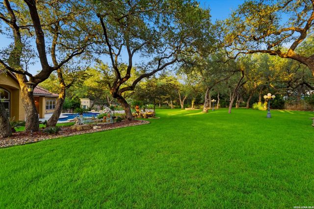 22175 Quiet Moon Dr., San Antonio, TX 78266