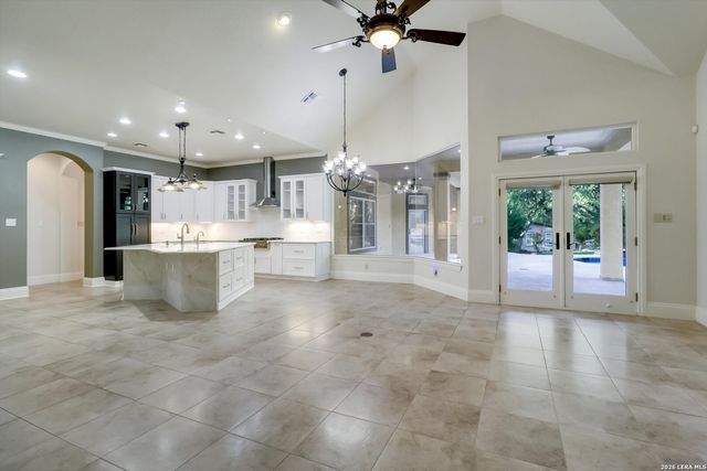 22175 Quiet Moon Dr., San Antonio, TX 78266
