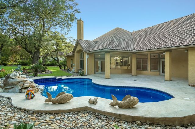 22175 Quiet Moon Dr., San Antonio, TX 78266