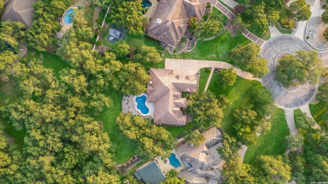 22175 Quiet Moon Dr., San Antonio, TX 78266
