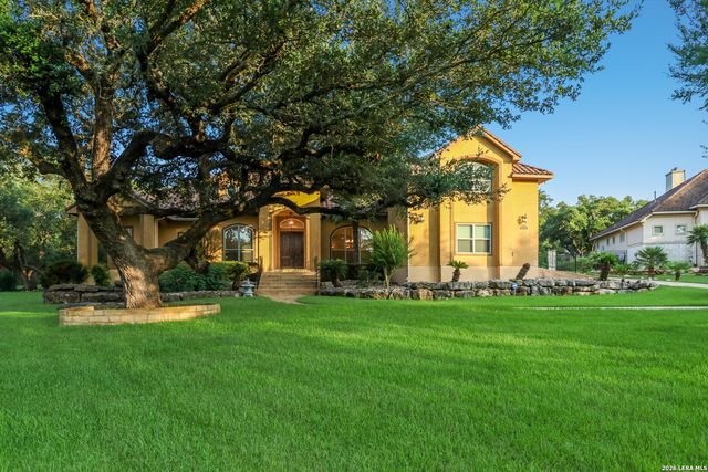 22175 Quiet Moon Dr., San Antonio, TX 78266