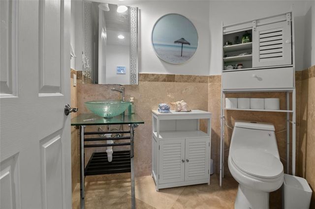 732 NE 15th Avenue, Fort Lauderdale, FL 33304