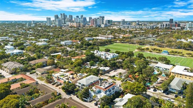 732 NE 15th Avenue, Fort Lauderdale, FL 33304