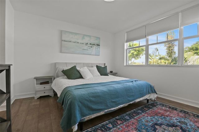 732 NE 15th Avenue, Fort Lauderdale, FL 33304