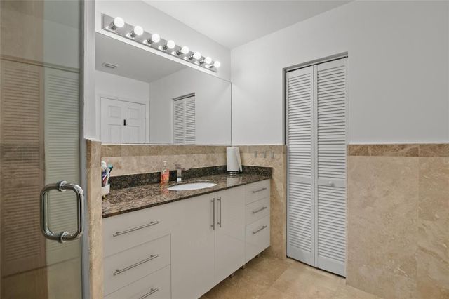 732 NE 15th Avenue, Fort Lauderdale, FL 33304