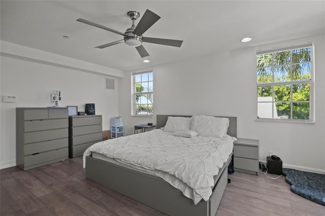 732 NE 15th Avenue, Fort Lauderdale, FL 33304