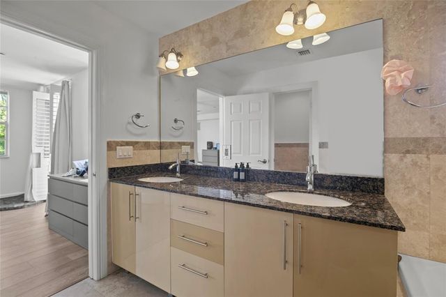 732 NE 15th Avenue, Fort Lauderdale, FL 33304