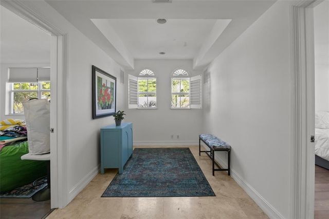 732 NE 15th Avenue, Fort Lauderdale, FL 33304