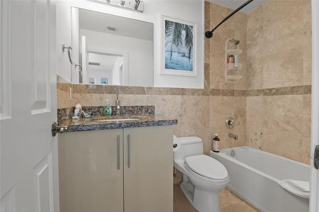 732 NE 15th Avenue, Fort Lauderdale, FL 33304