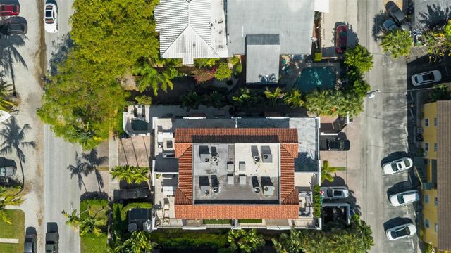 732 NE 15th Avenue, Fort Lauderdale, FL 33304