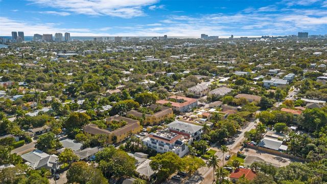 732 NE 15th Avenue, Fort Lauderdale, FL 33304