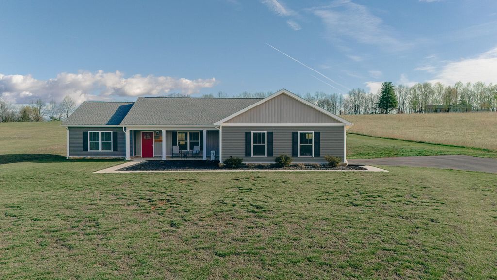 3546 Edwardsville RD, Hardy, VA 24101