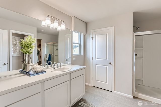 9822 Ferns Loop SE, Yelm, WA 98597