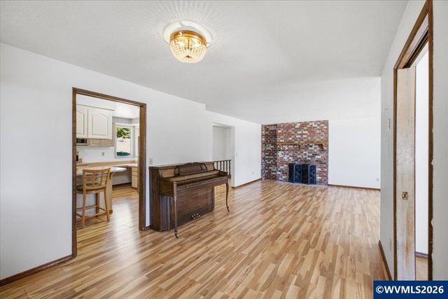 3647 Wishram Dr NW, Albany, OR 97321