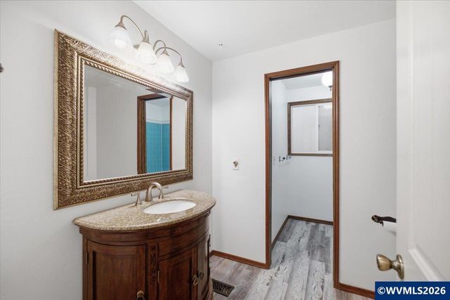 3647 Wishram Dr NW, Albany, OR 97321