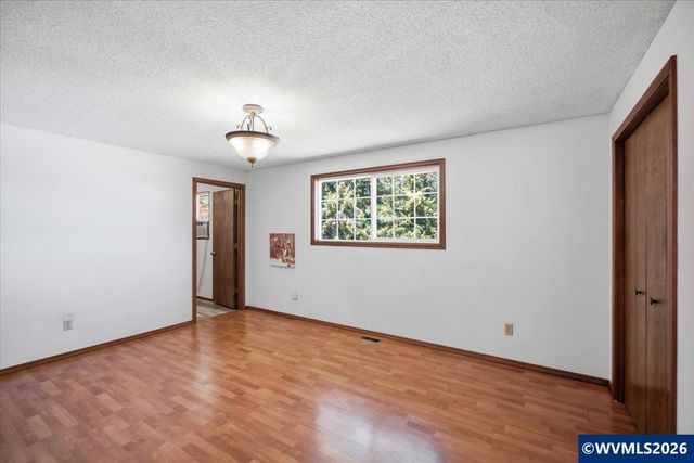 3647 Wishram Dr NW, Albany, OR 97321