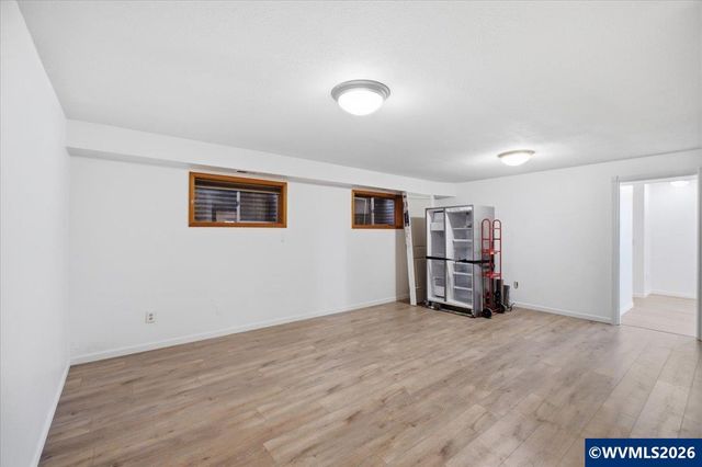 3647 Wishram Dr NW, Albany, OR 97321
