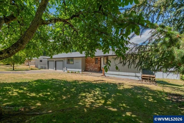 3647 Wishram Dr NW, Albany, OR 97321