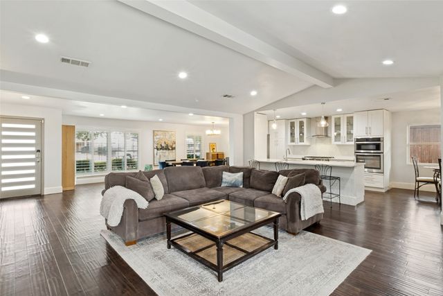 4739 Harvest Hill Road, Dallas, TX 75244