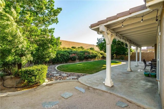 7044 Lyric Avenue, Lancaster, CA 93536